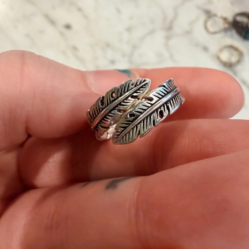 Silver Feather Ring